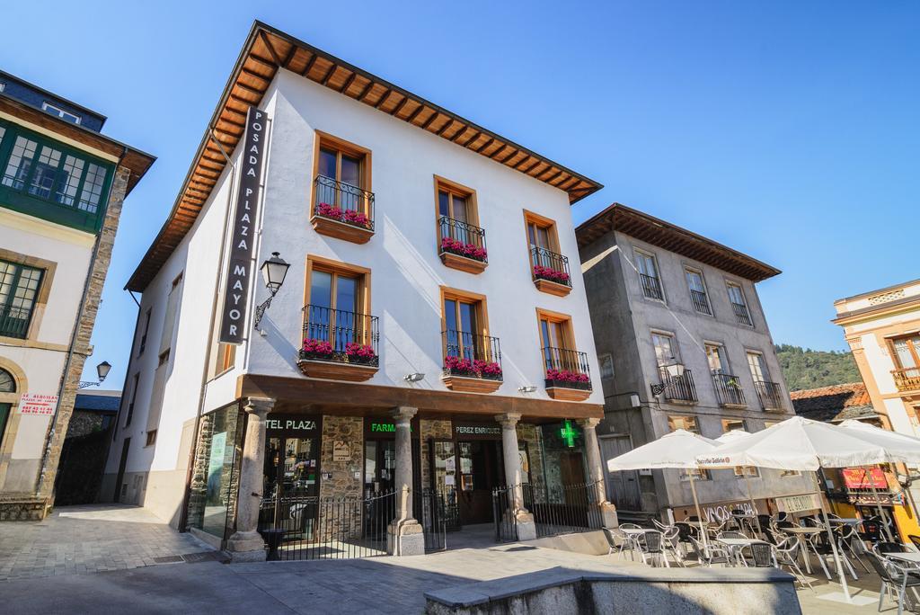 Plaza Mayor Villafranca Del Bierzo Luaran gambar